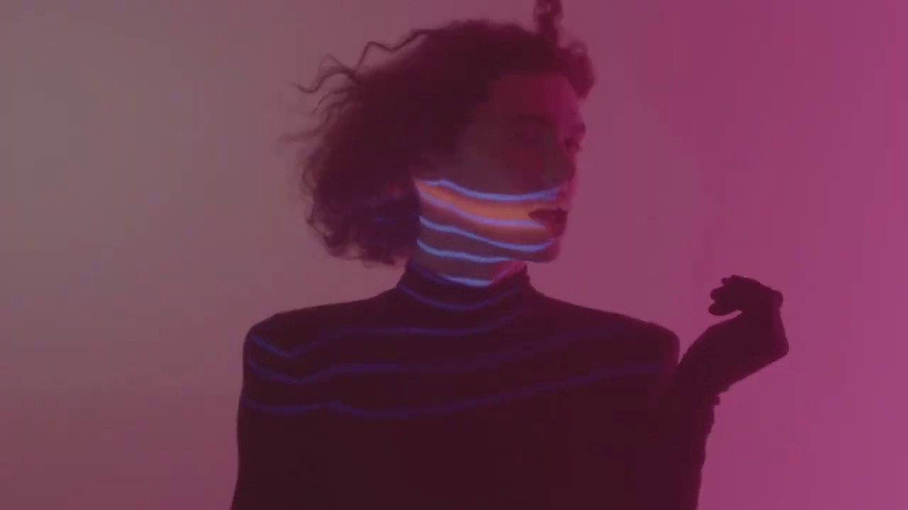 SOPHIE: LIVESTREAM HEAV3N SUSPENDED backdrop