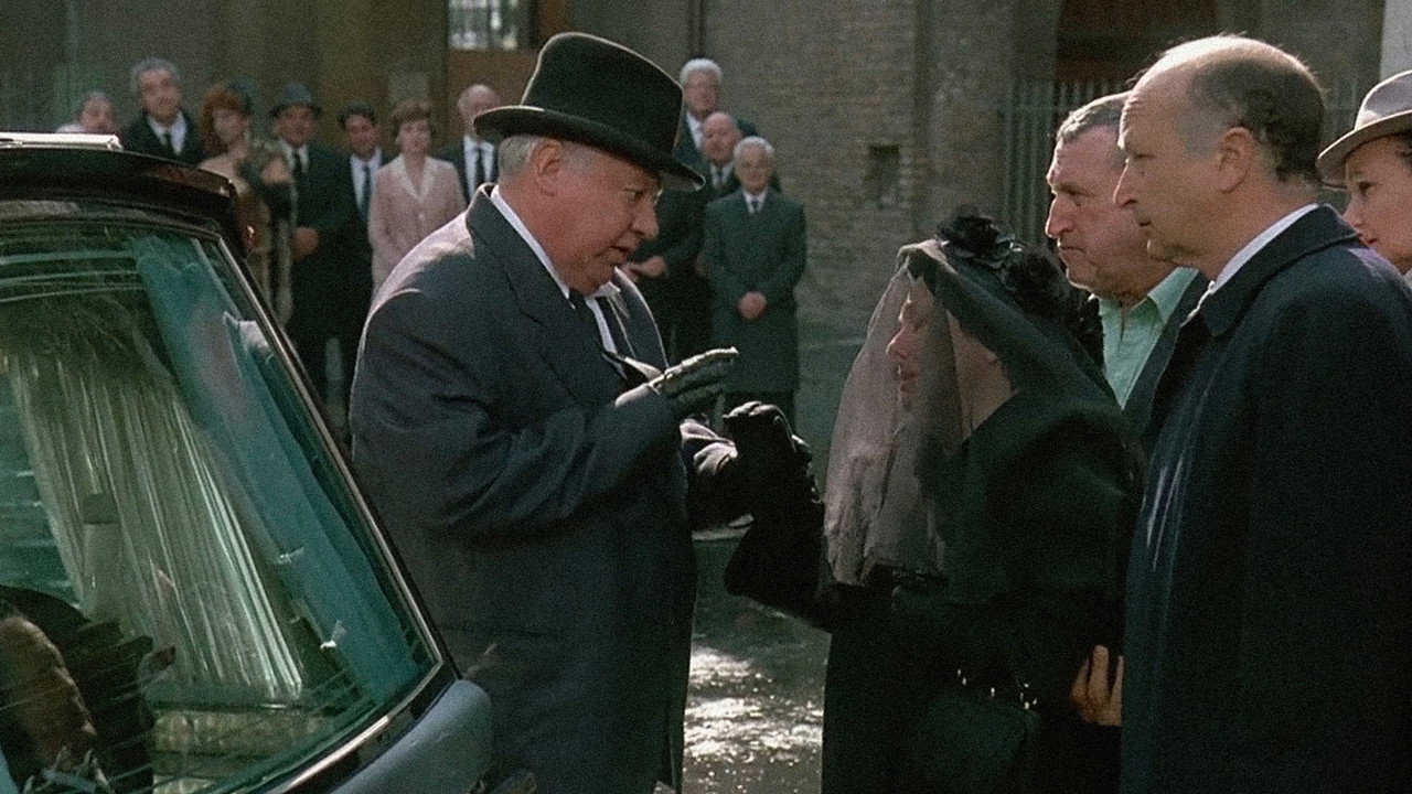 Fantozzi in Heaven backdrop
