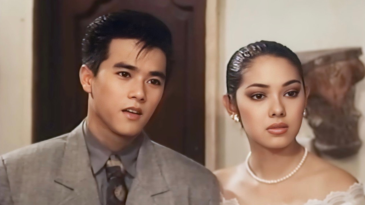 Dalawa Laban Sa Mundo: Ang Siga At Ang Beauty backdrop