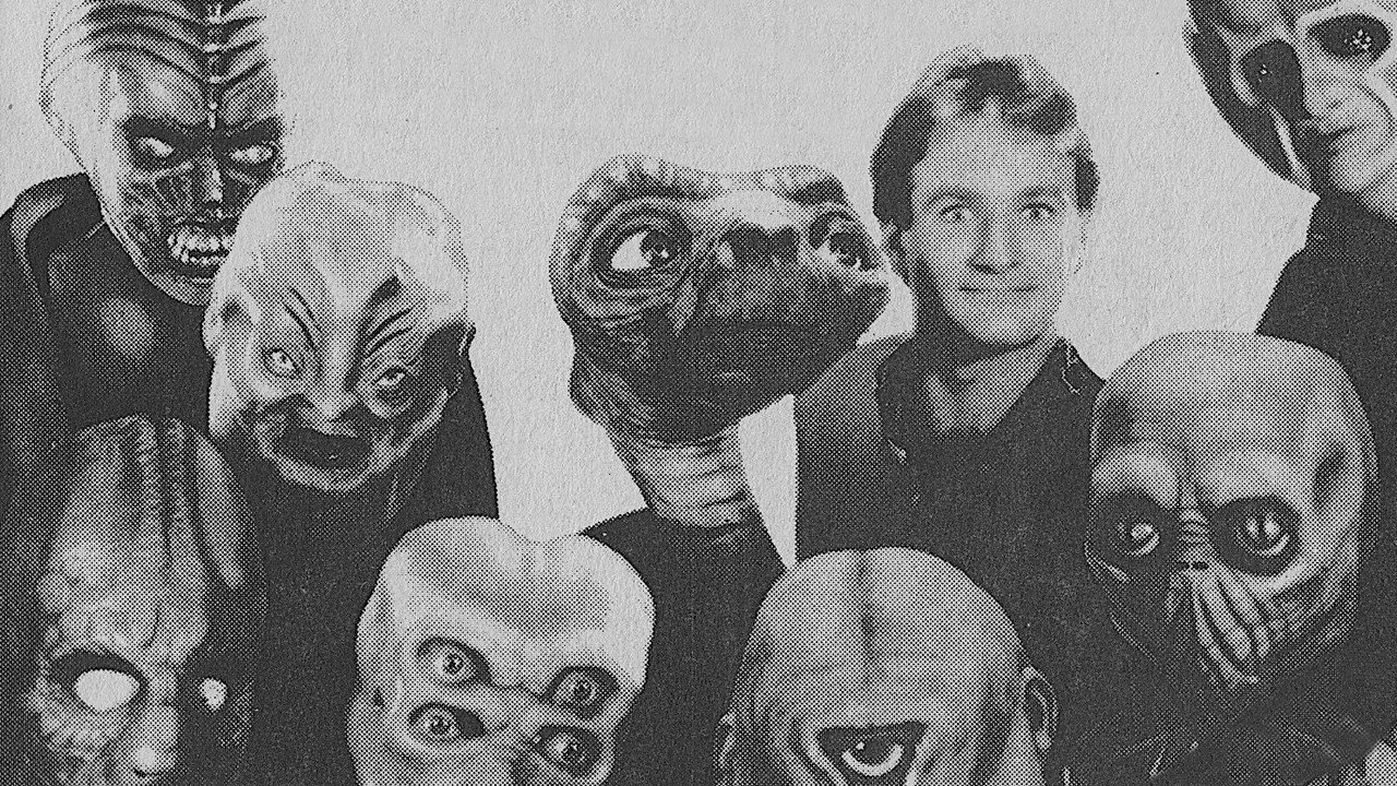 E.T. and Friends: Magical Movie Visitors backdrop