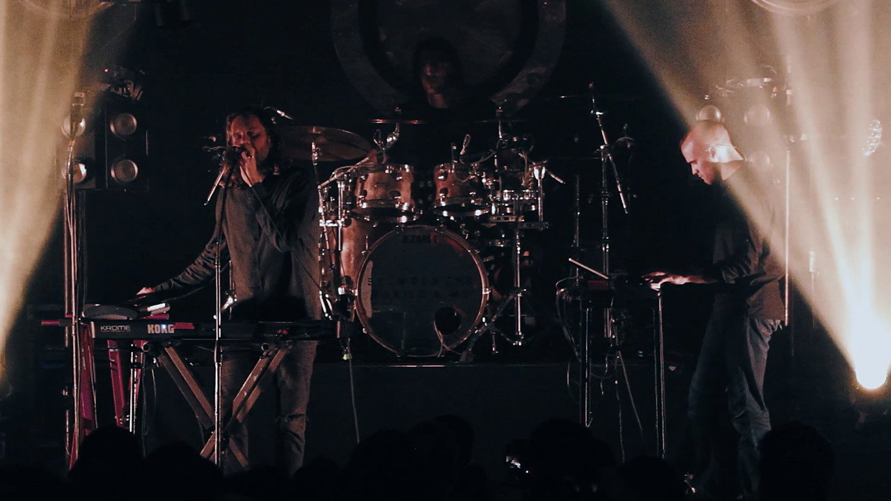 Between the Buried and Me: Coma Ecliptic: Live backdrop