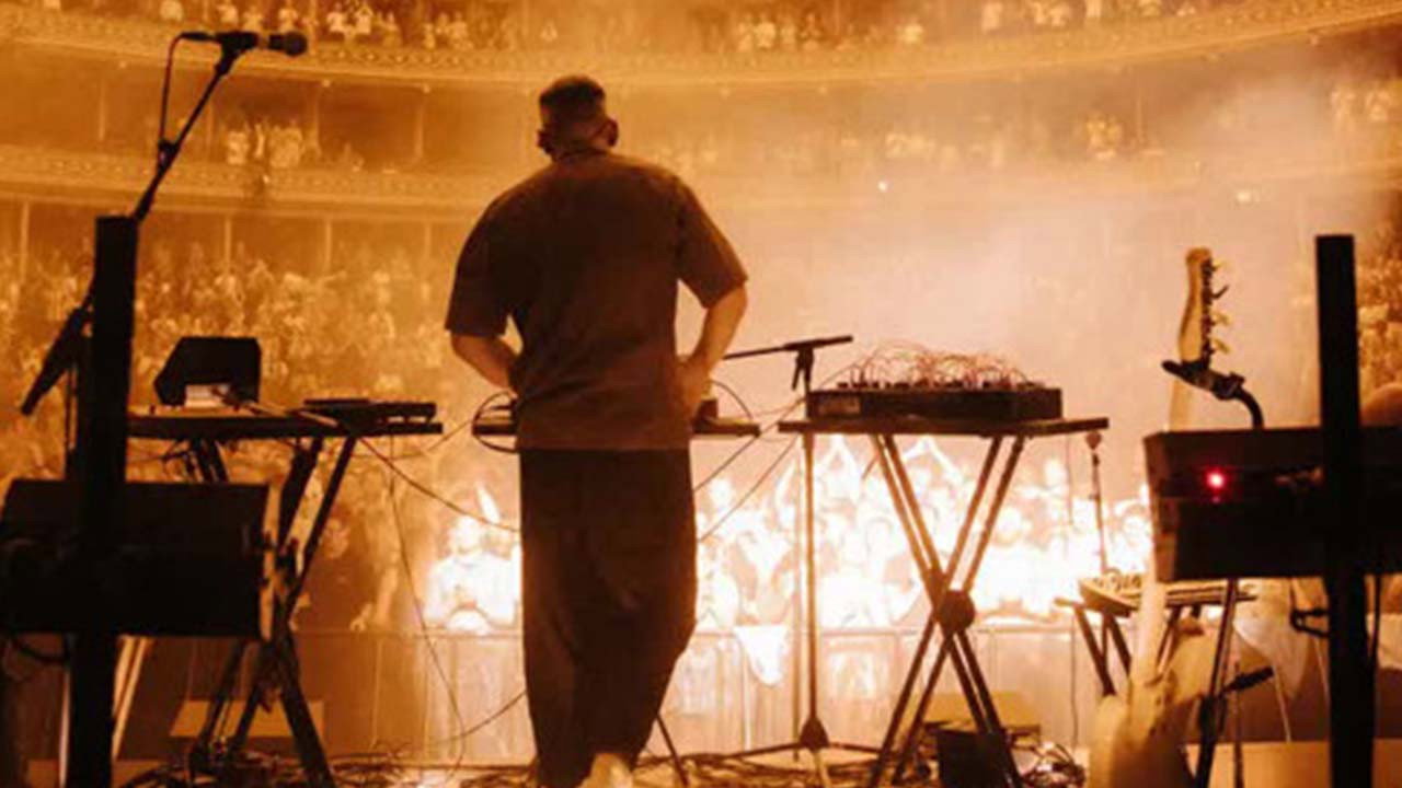 Bonobo - Live At Royal Albert Hall backdrop