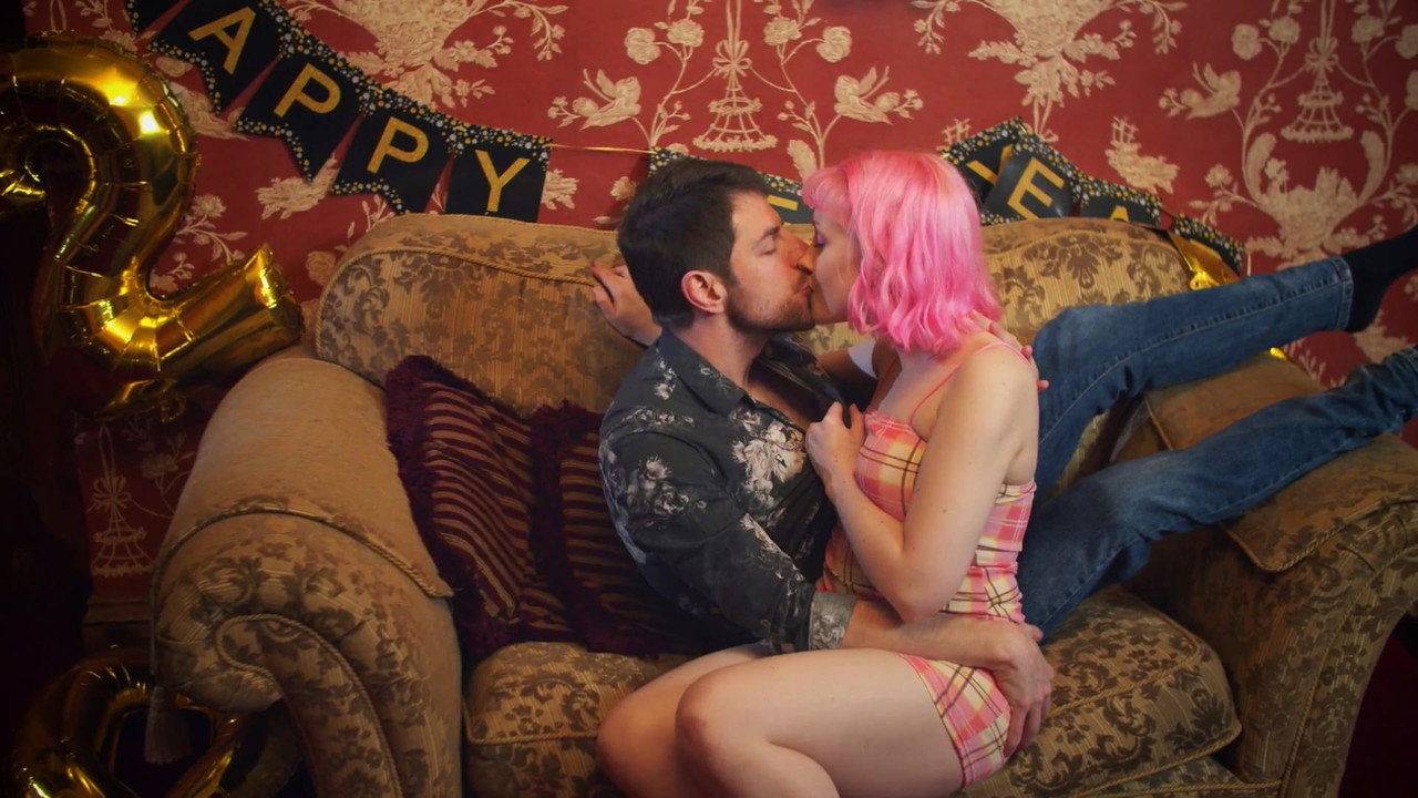 Sexual (R)evolution backdrop