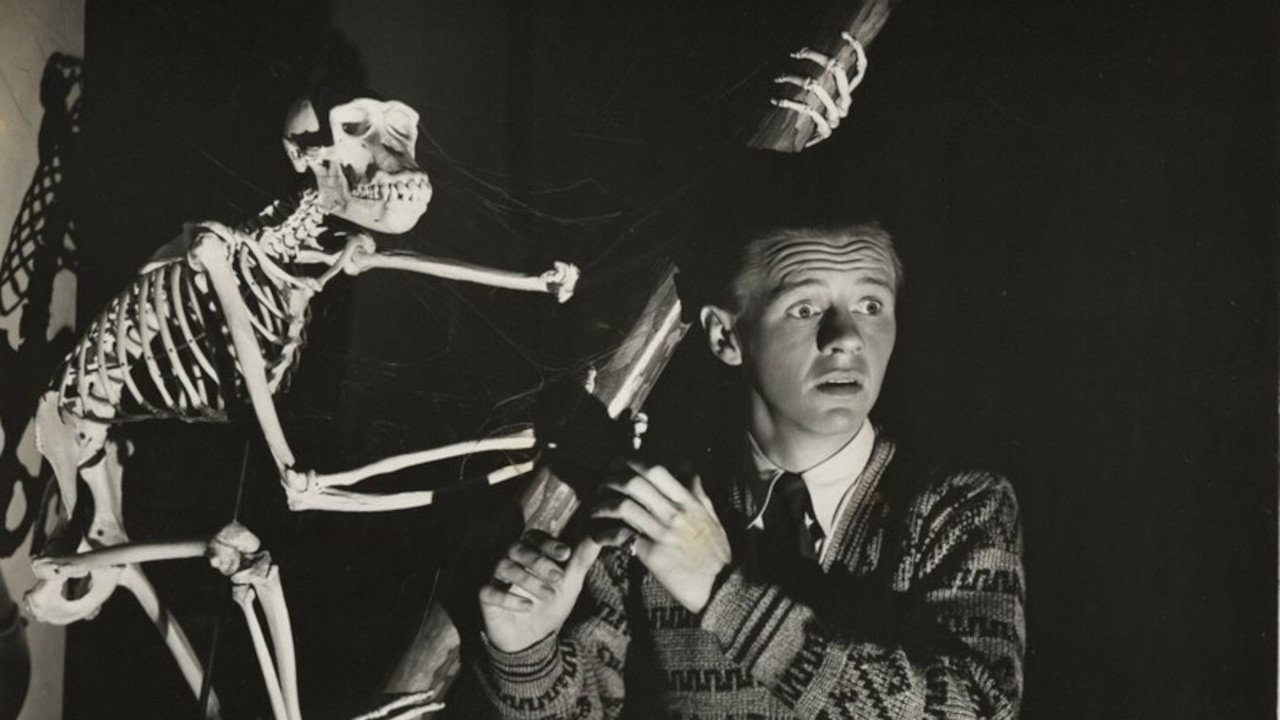Henry Aldrich Haunts a House backdrop