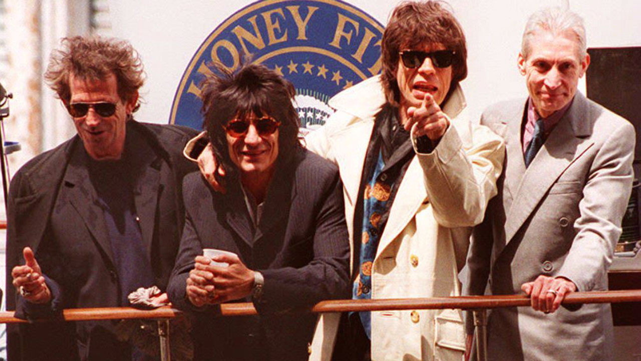 The Rolling Stones: Voodoo Lounge backdrop