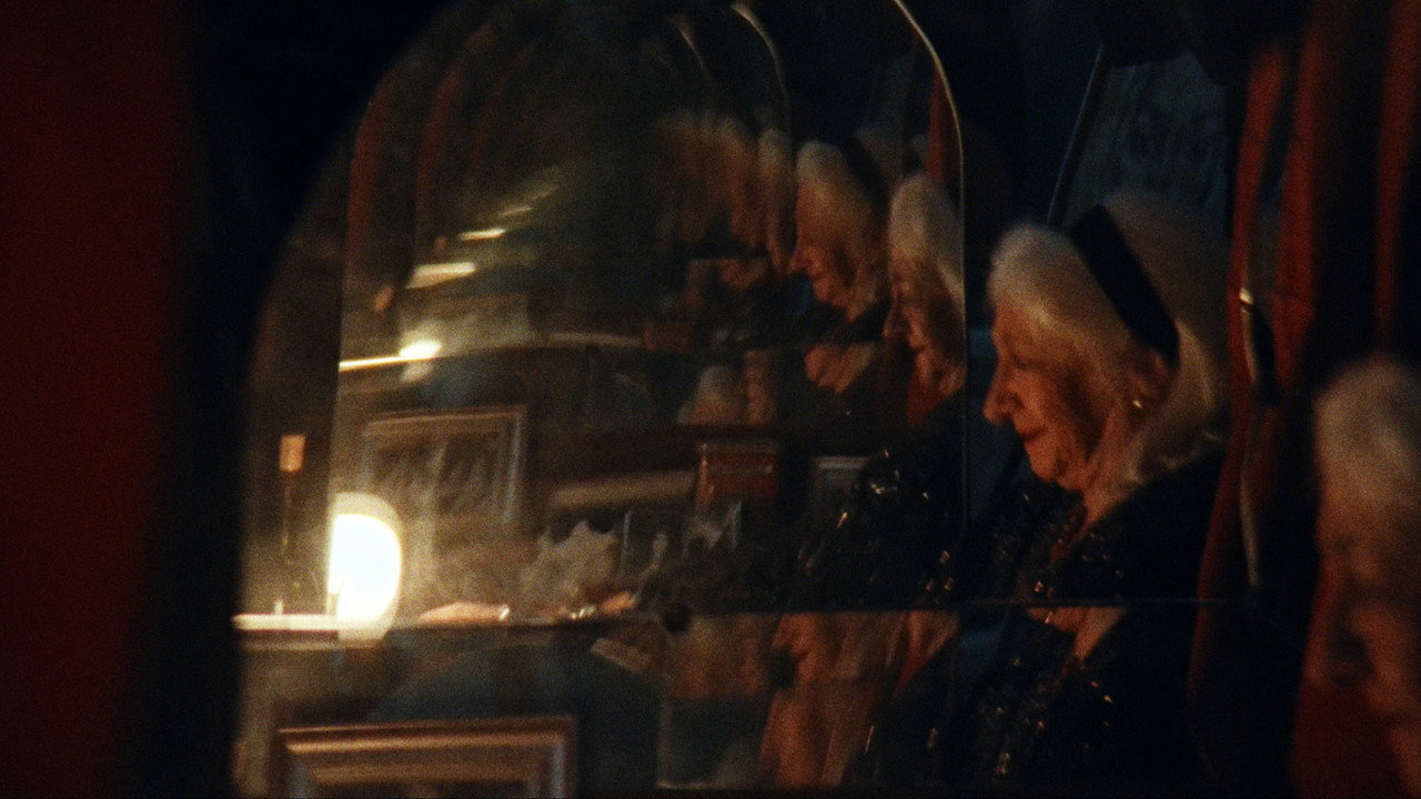 Madame Lola backdrop