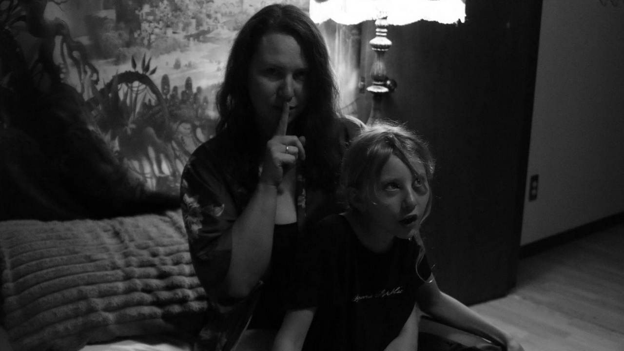 Goodnight, Billy backdrop