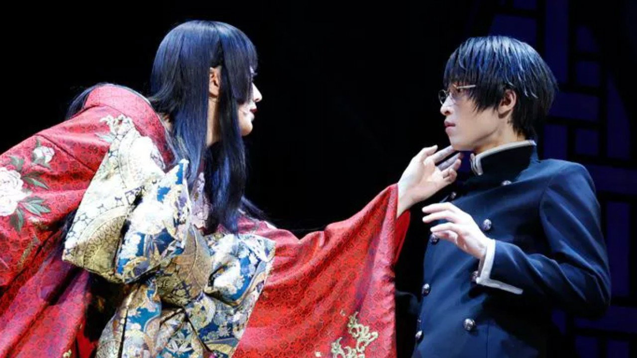 Engekichou Itan "xxxHOLiC" backdrop