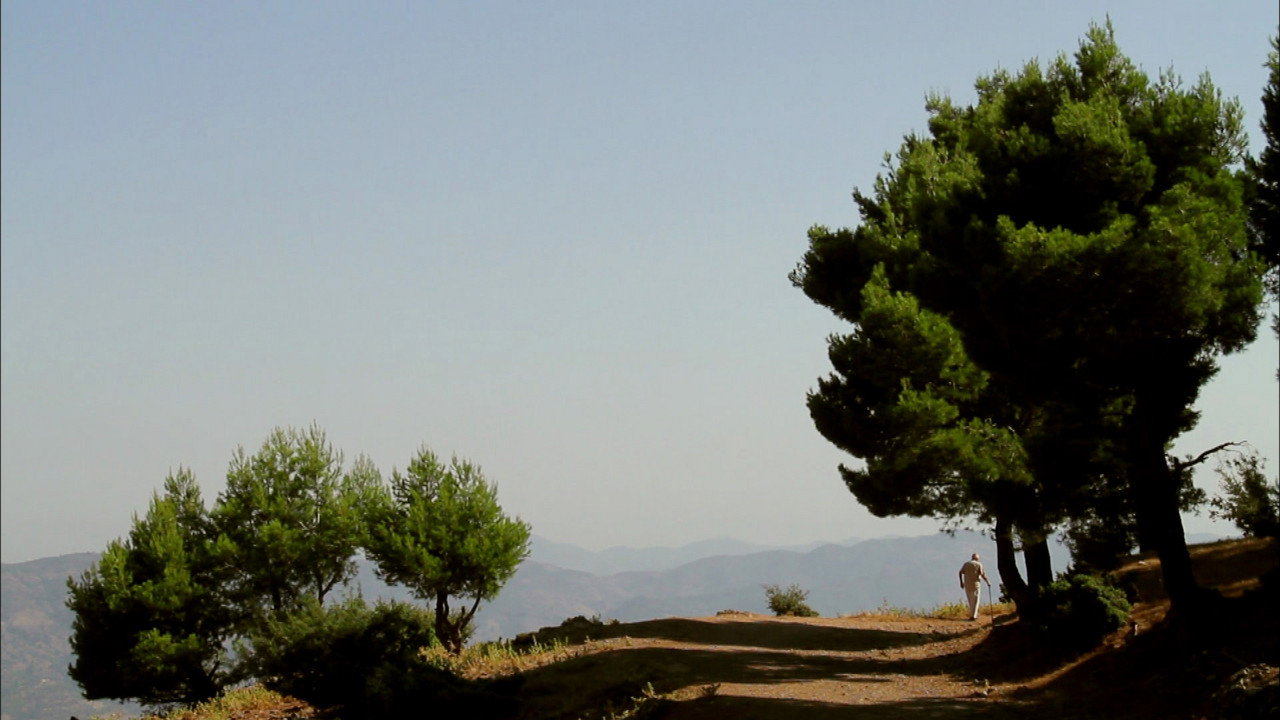 Daniel Ali, a rebellious schoolteacher in colonial Algeria backdrop