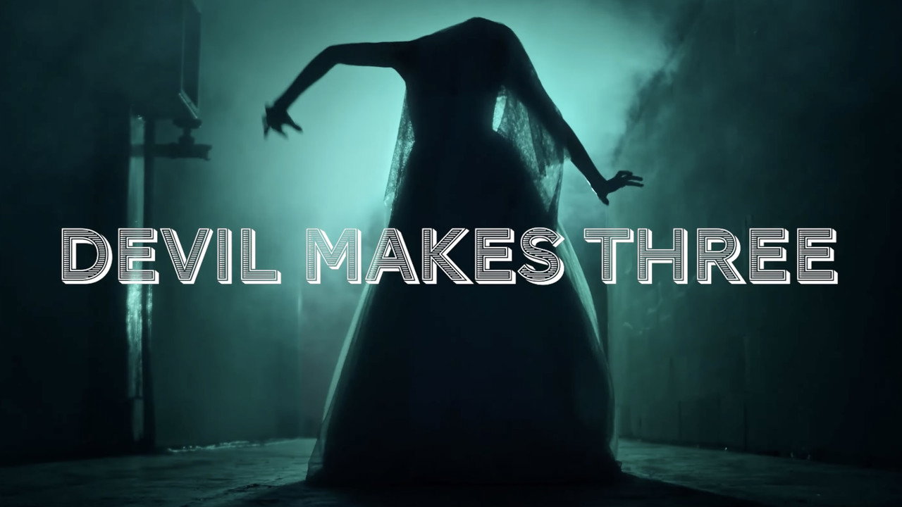 Devil Makes Three backdrop