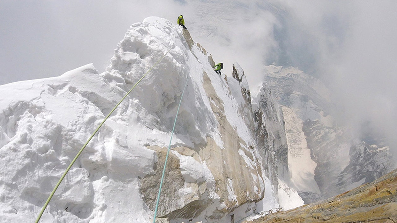 Annapurna III - Unclimbed backdrop