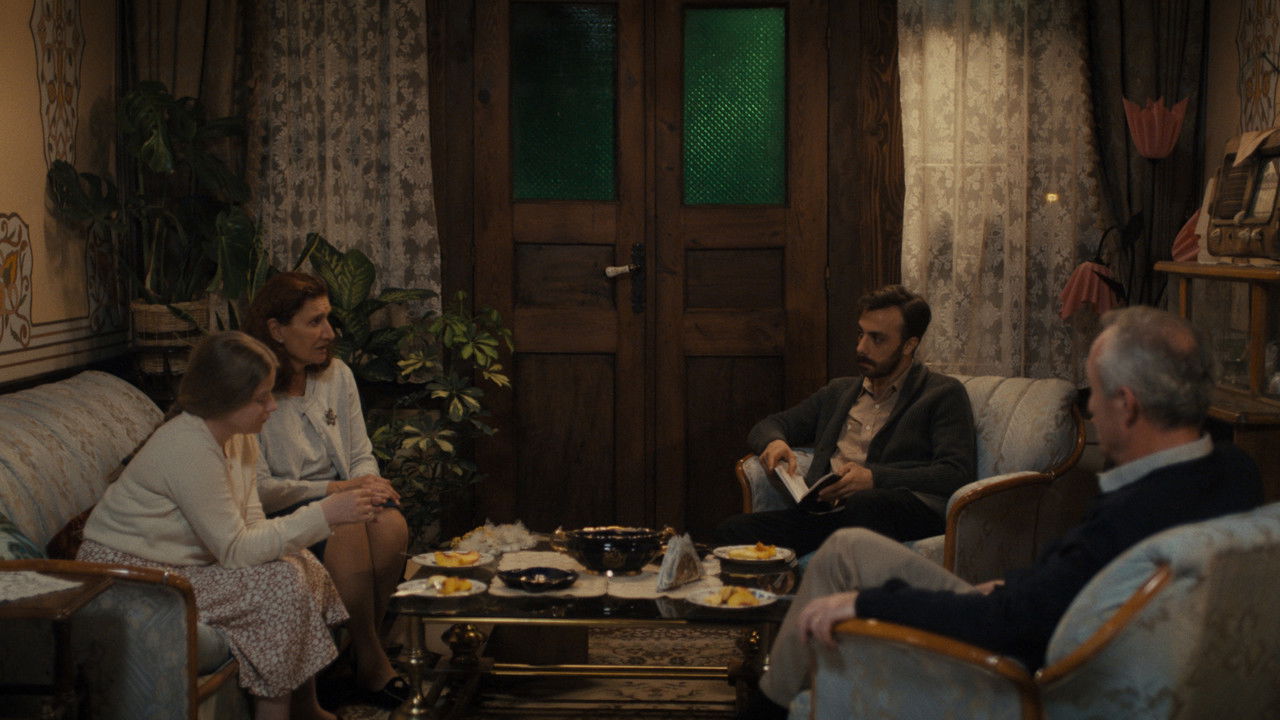 Gülizar backdrop