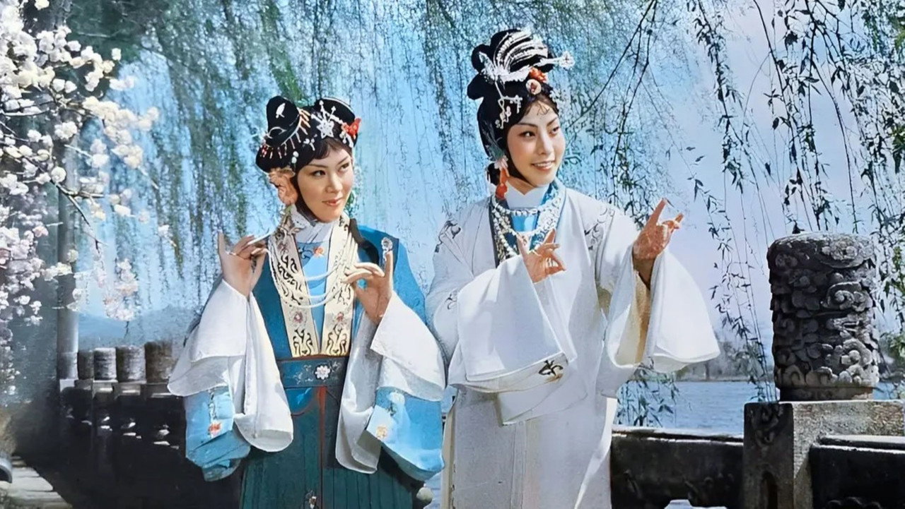 Legend of the White Snake backdrop