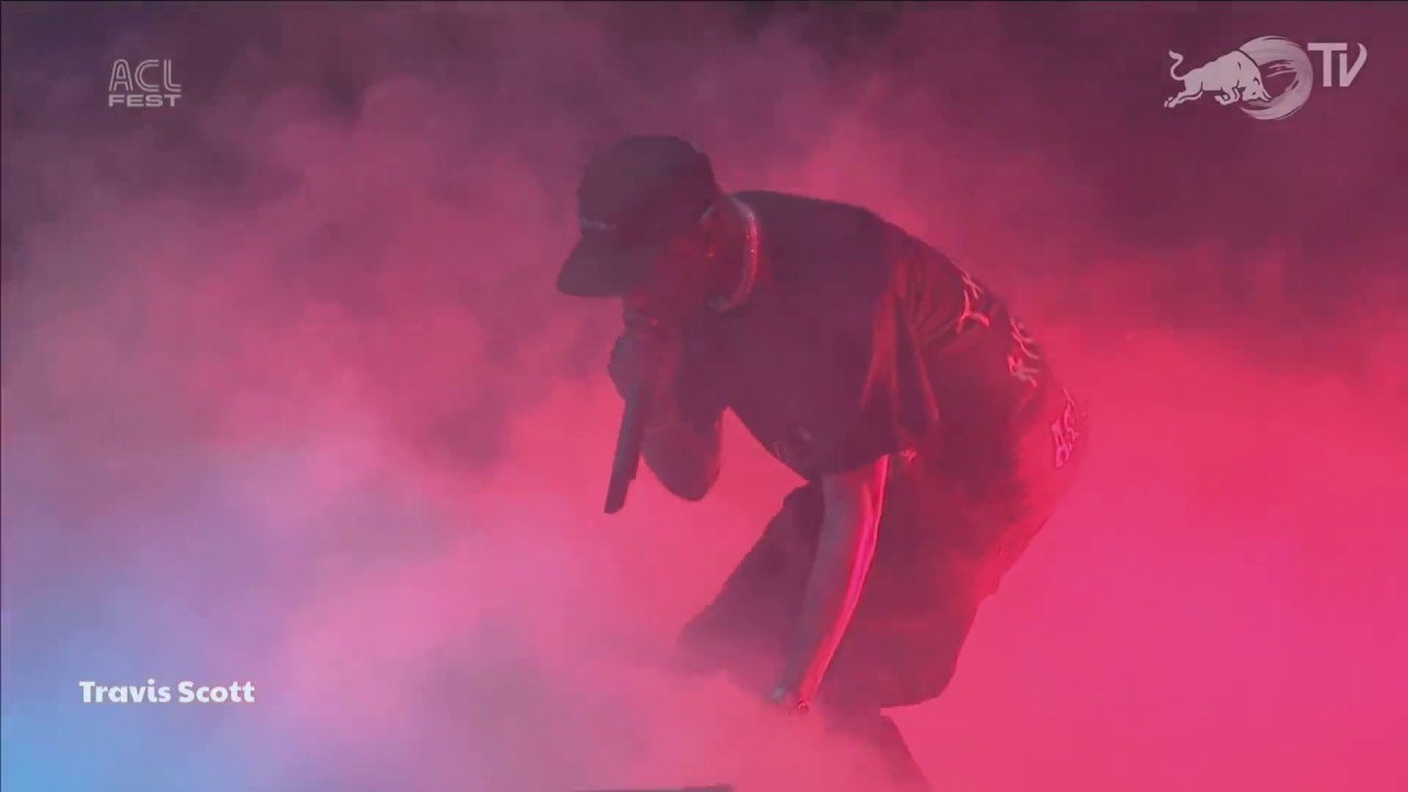 Travis Scott LIVE at ACL Fest 2018 w/ Mike Dean backdrop