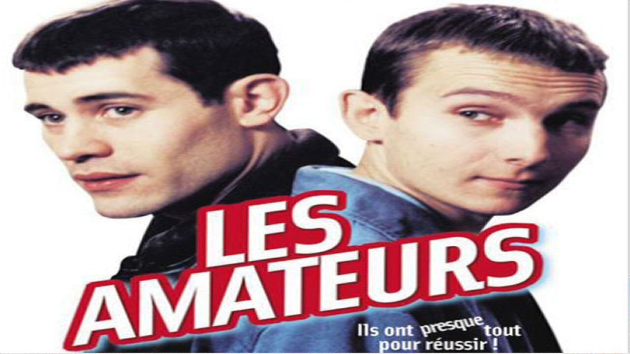 Les Amateurs backdrop
