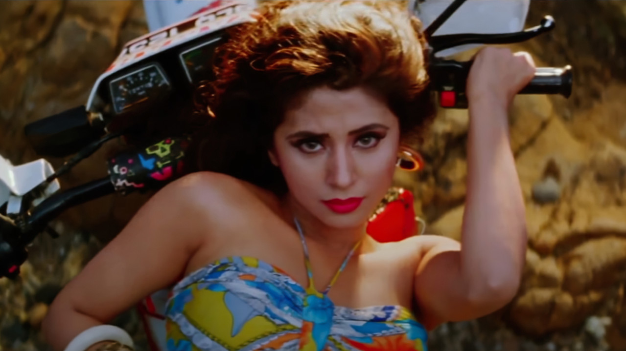 Rangeela backdrop