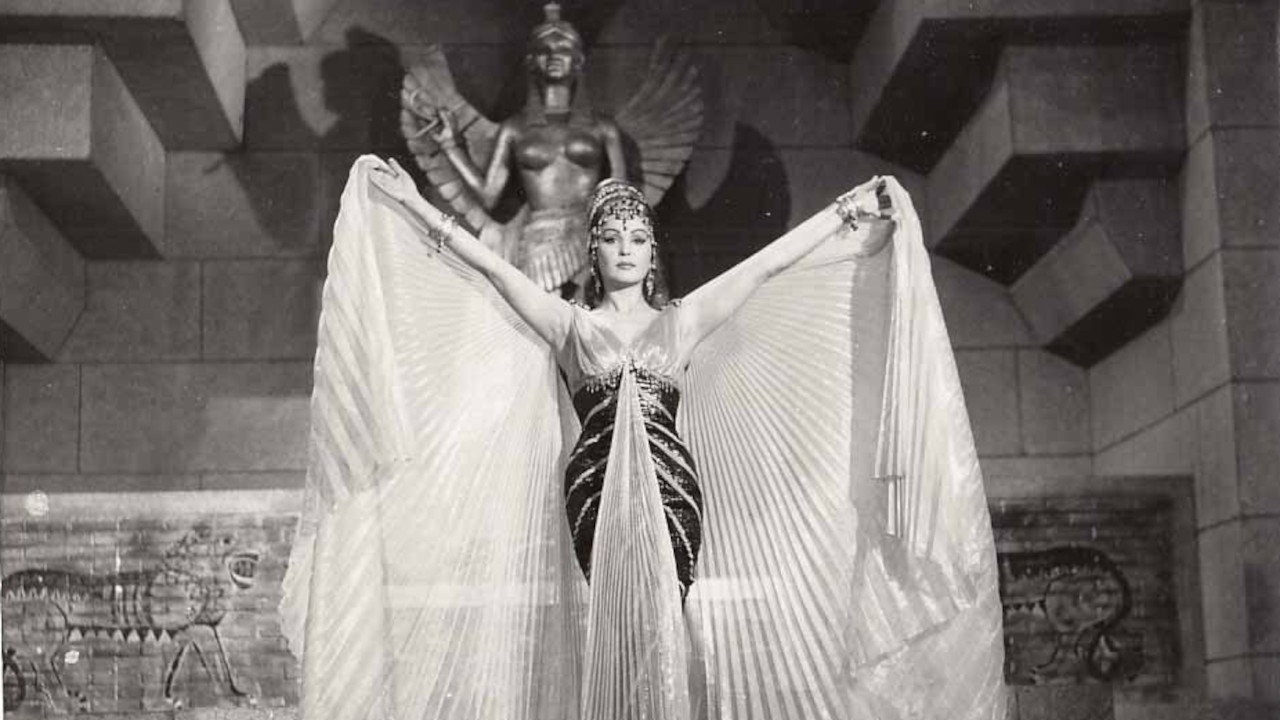 Hero of Babylon backdrop