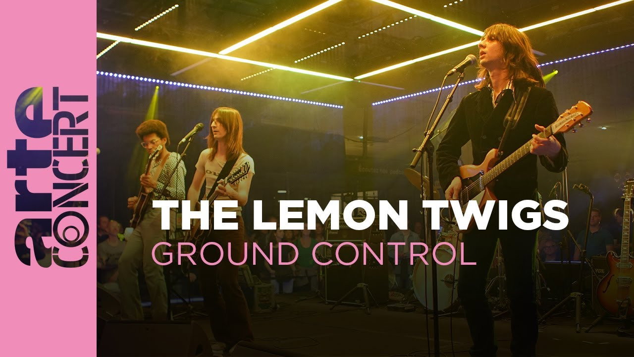 The Lemon Twigs Ground Control Paris backdrop