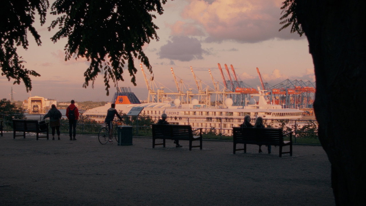 Islands in the City backdrop