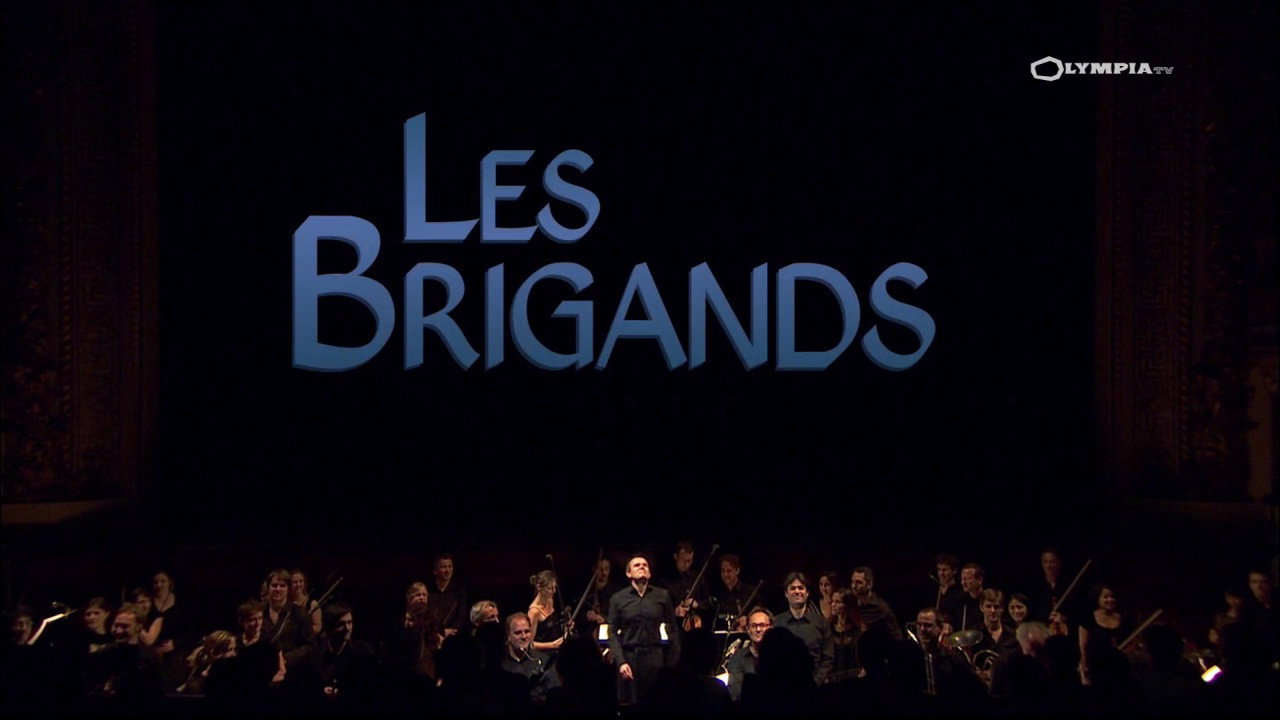Les Brigands backdrop