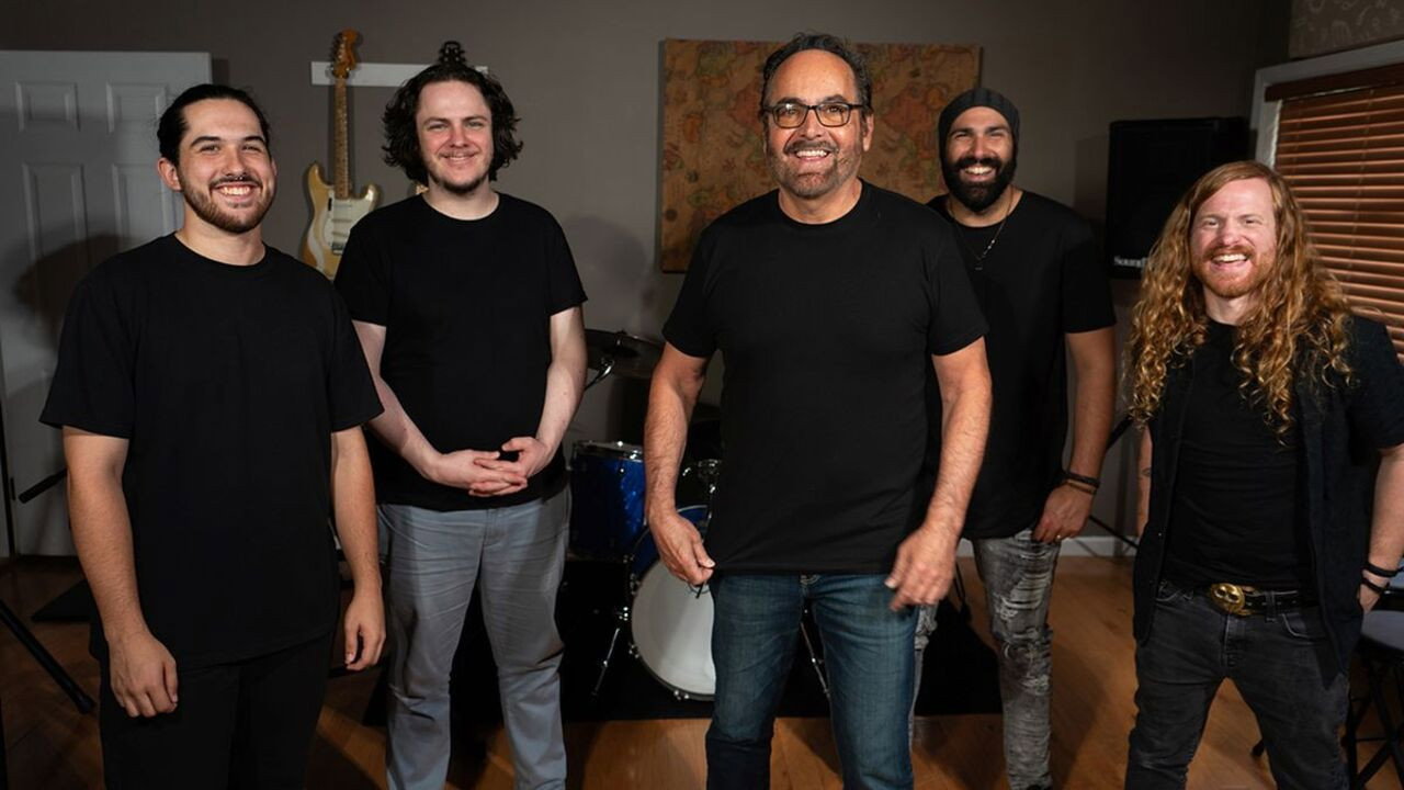 Neal Morse & The Resonance – First Expedition backdrop