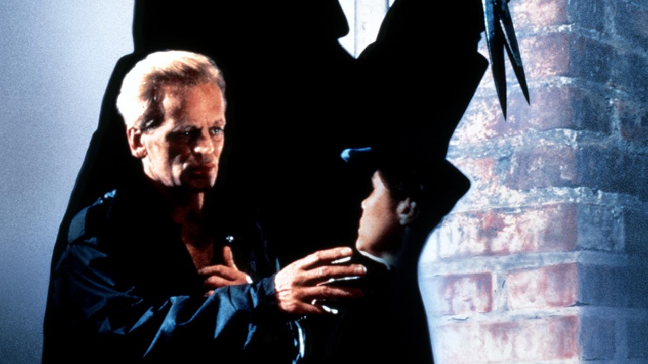 Schizoid backdrop