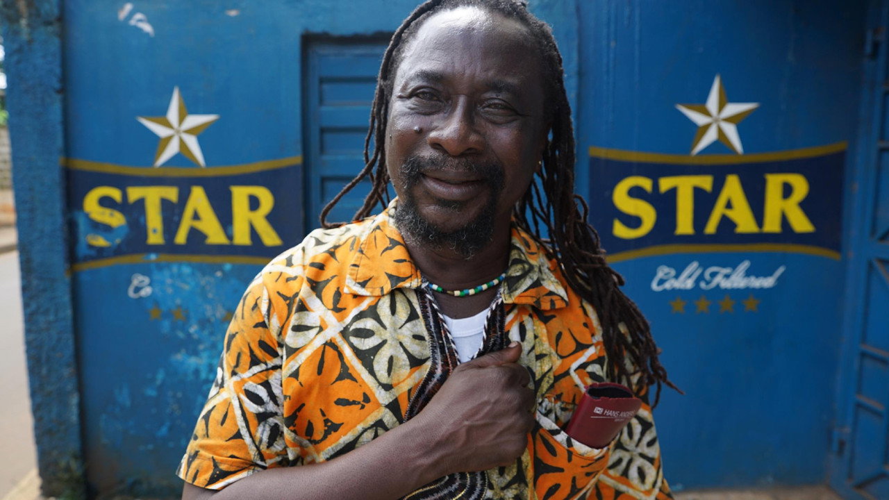 Sing, Freetown backdrop