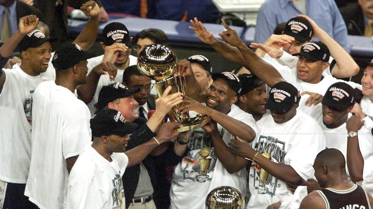 Go Spurs Go! San Antonio Spurs 1998-1999 NBA Champions backdrop