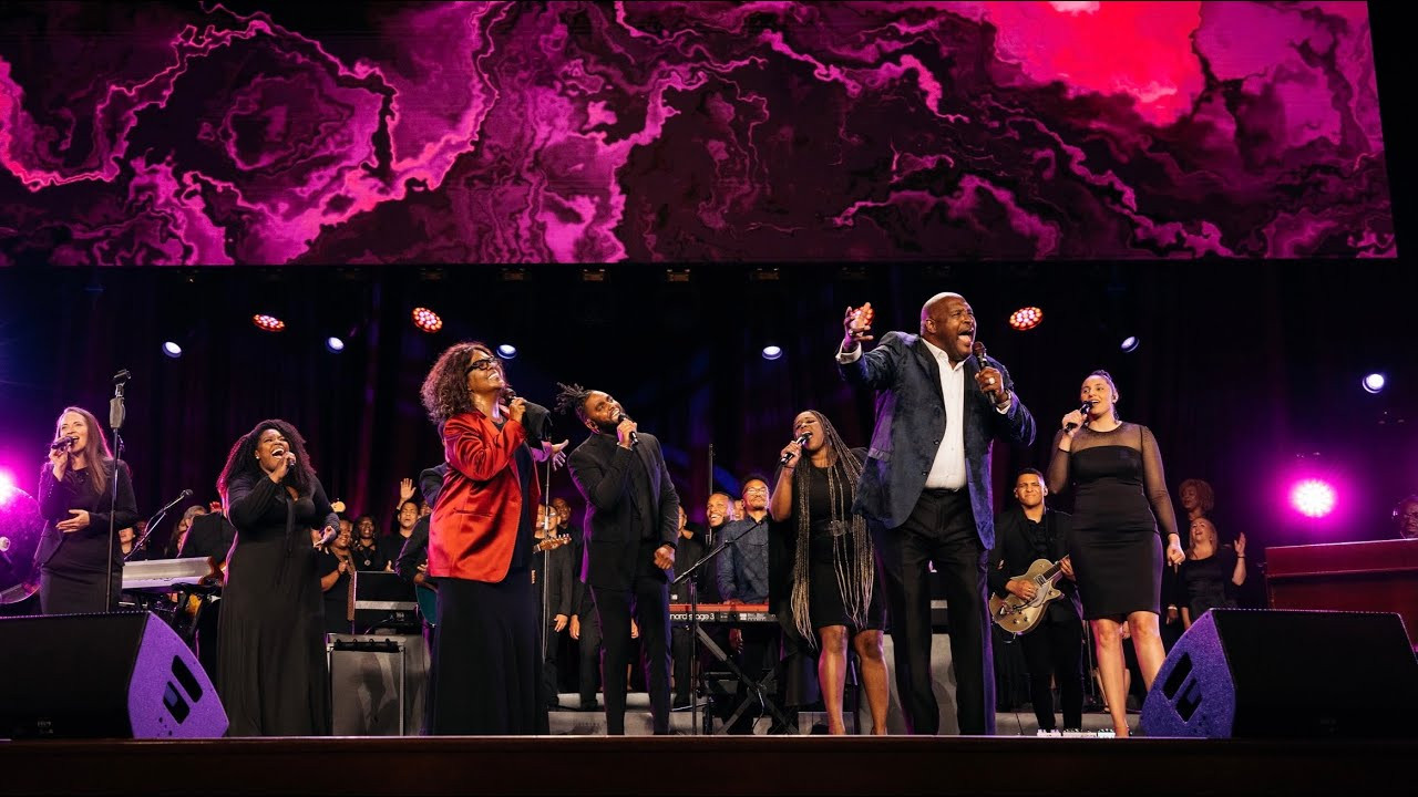 CeCe Winans, Marvin Winans, & Donnie McClurkin Live In Times Square backdrop
