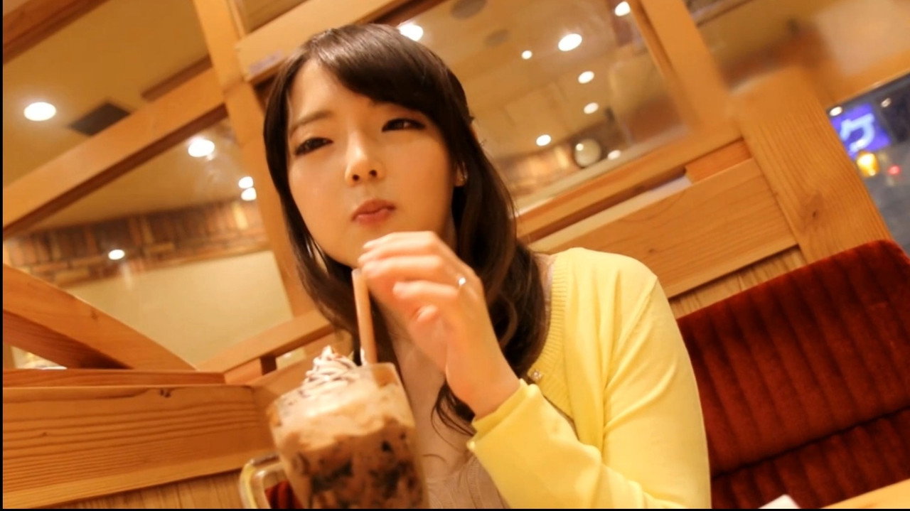 ■この世で一番エロい乳輪を持つ人妻■※若いうちに綺麗な姿を撮って残したい※今日まで旦那一筋で来た奥様が決意のAV出演※もはや芸術!目を見張るほど美しいピンク乳輪※生ツバごくり!かぶりつきたいリアル桃尻※誰もが羨む究極の裸体※美マンコにデカ○ンぶち込みガン突き中出し!!まさかの底なし絶頂2連戦!! backdrop