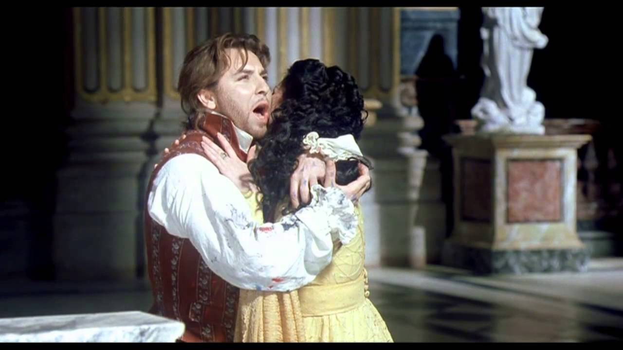 Tosca backdrop