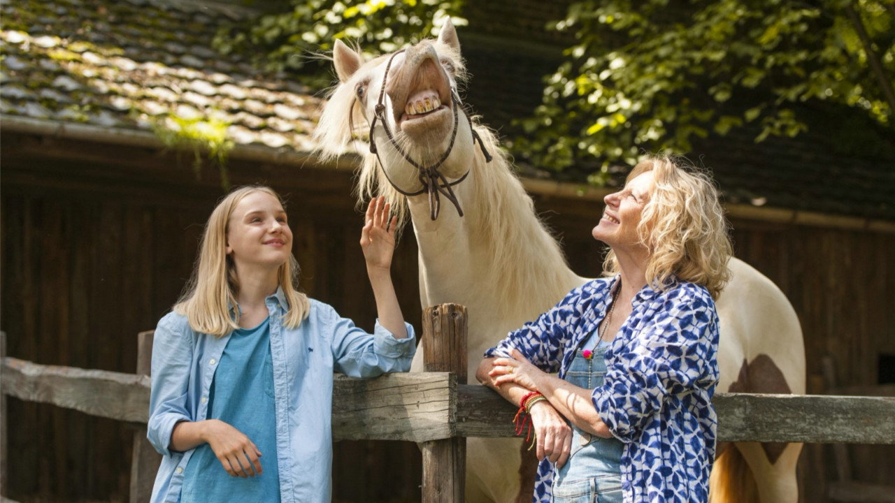 Wendy 2 - Freundschaft für immer backdrop