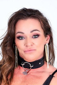 Simone Steele
