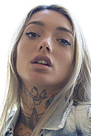 Nefka Blonde