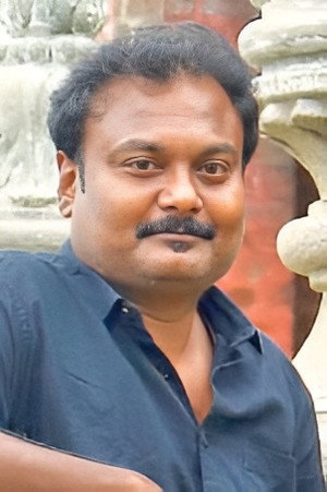 Bakkiyam Sankar portrait
