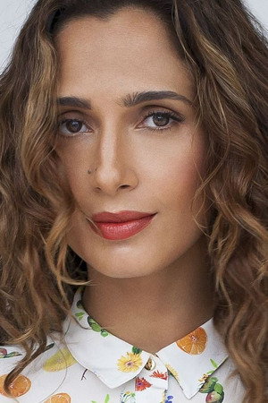 Camila Pitanga portrait