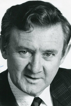 Niall Tóibín portrait