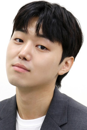 Lee Kang-ji portrait