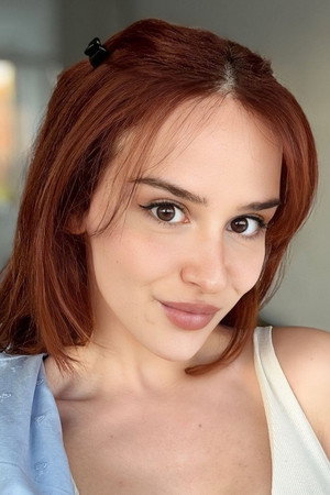 Norah Juliette portrait