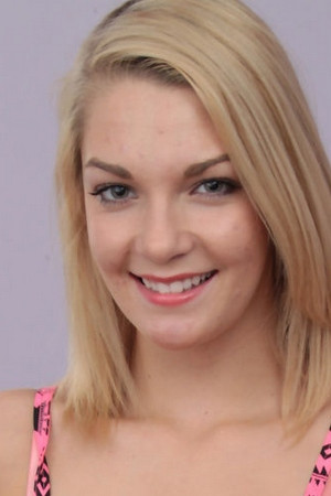 Ally Brooks portrait
