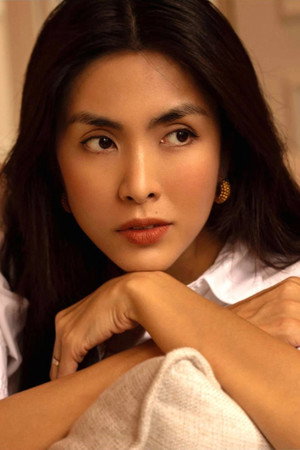 Tăng Thanh Hà portrait