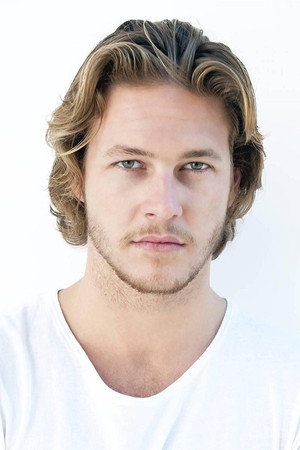Luke Bracey portrait