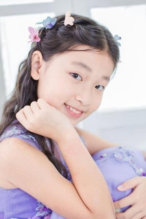 Xi Zi portrait