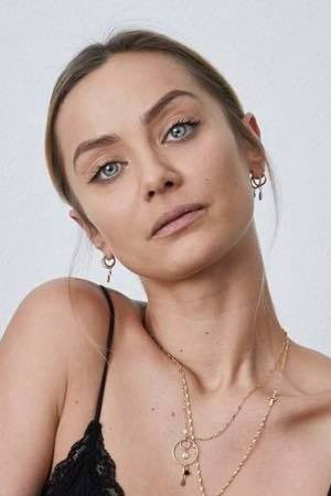 Zoé van Weert portrait