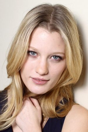 Ashley Hinshaw portrait