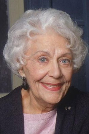 Huguette Oligny portrait