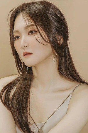 Jang Mi portrait