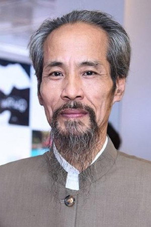 Chu Hùng portrait
