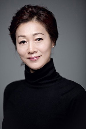 Bang Eun-hee portrait