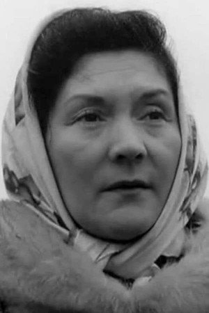 Queenie Watts portrait